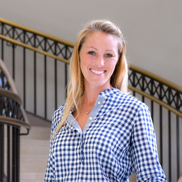 Image of student Courtney smiling