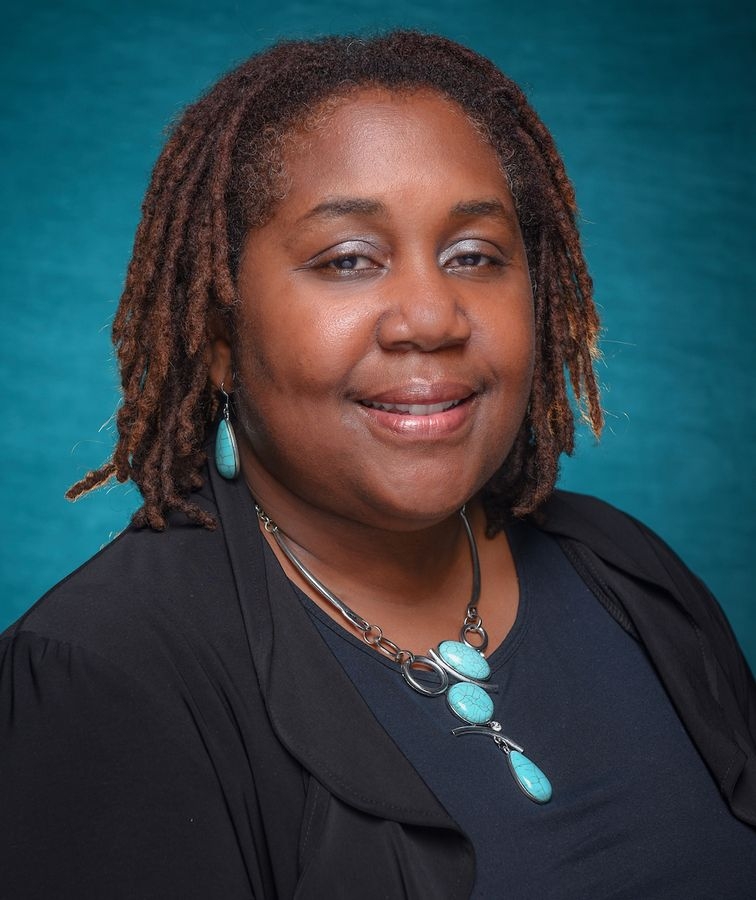 Tammi Emeka headshot