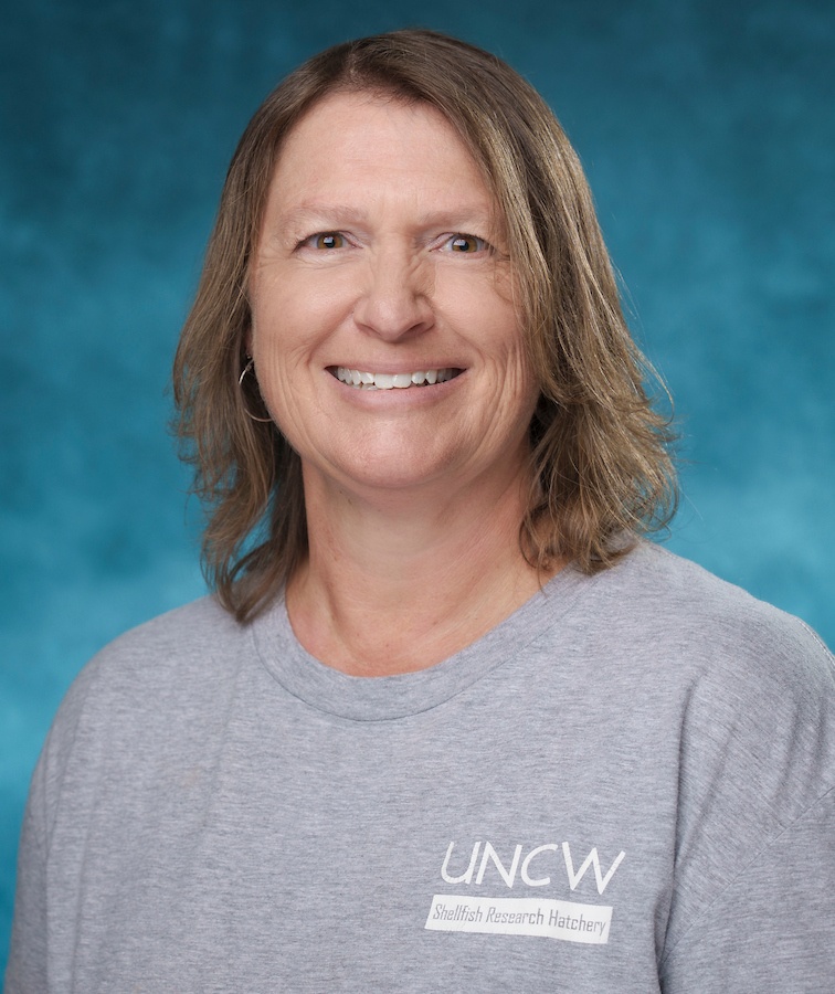 Amy finelli, center for marine science