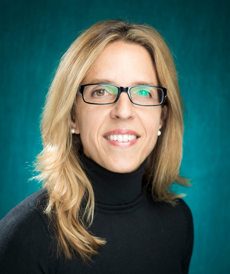 Headshot of Eva Mehl