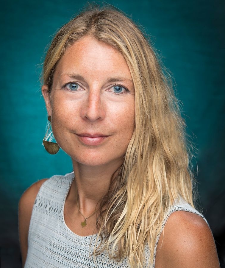 Portrait of Julia Morris