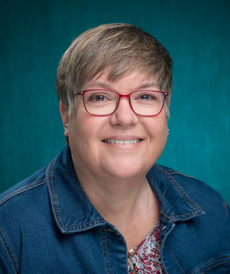 Kelly sanderson, accounts payable and accounting
