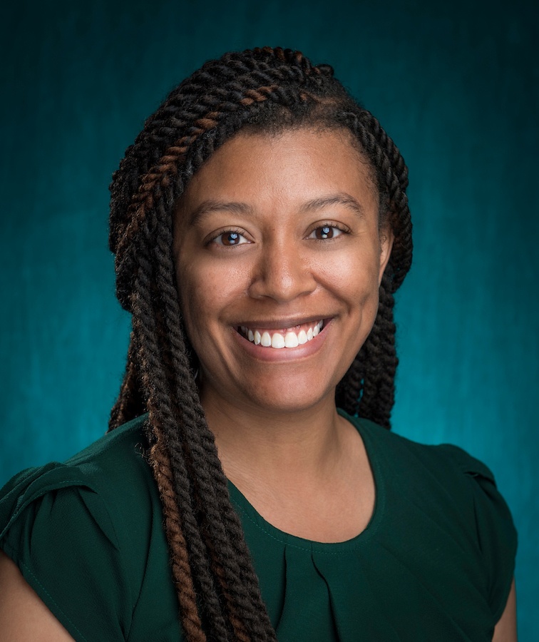 Sharnelle A Williamson