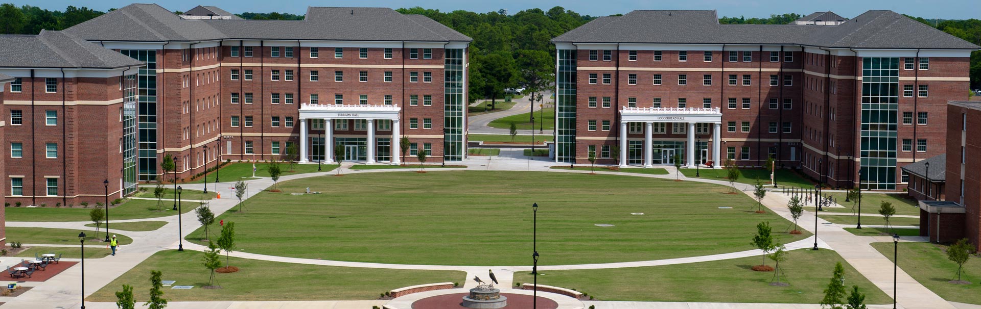 seahawk village housing courtyard