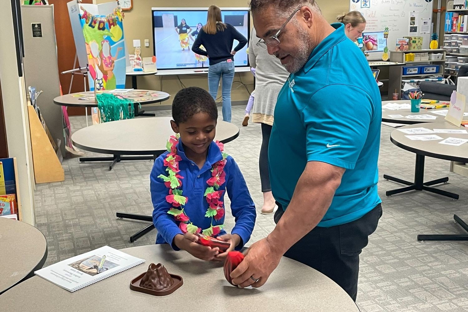 Students do projects in the Education Lab during Author Showcase