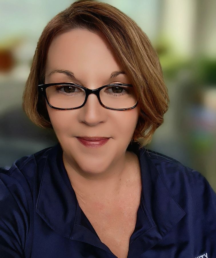 Portrait of Lisa Eads