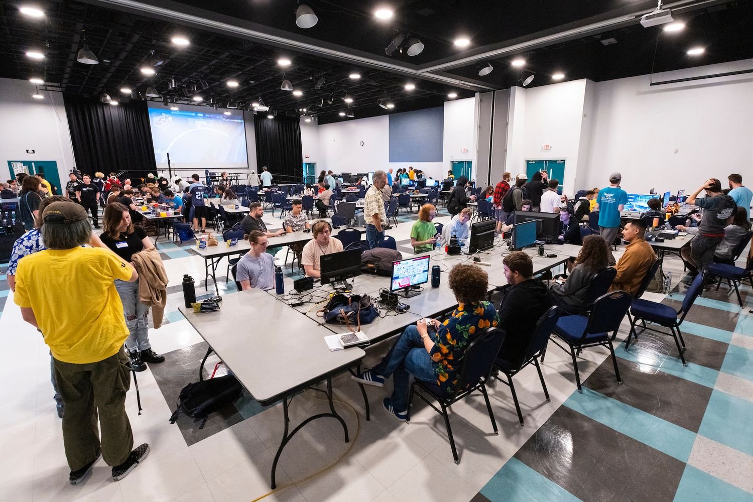 UNCW Esports & Gaming Club brought the greater wilmington community together by hosting its flagship event UNCW GameCon at Warwick Center